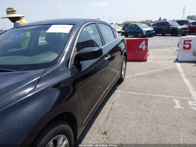 2014 Nissan Altima 2.5 S მანქანა იყიდება აუქციონზე, vin: 1N4AL3AP5EC148892, აუქციონის ნომერი: 45133061