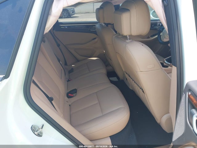 WP1AA2A56SLB00479 Porsche Macan T