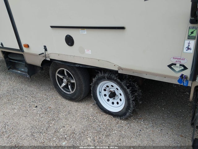 2015 Forest River Flagstaff მანქანა იყიდება აუქციონზე, vin: 4X4TFLG26F1866867, აუქციონის ნომერი: 45133090