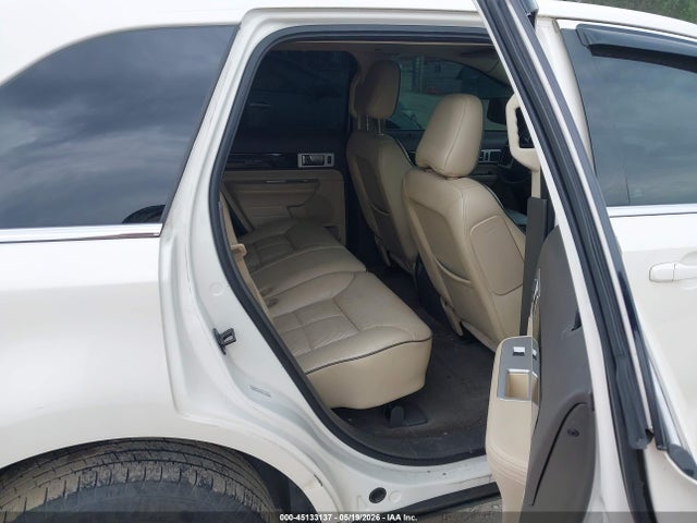 45133137 :رقم المزاد ، 2LMDU88CX8BJ02984 vin ، 2008 Lincoln Mkx مزاد بيع