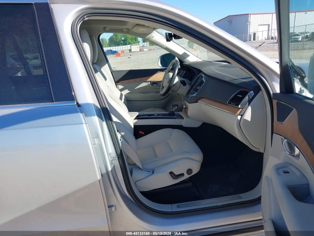 Aukcja sprzedaży 2022 Volvo Xc90 T5 Momentum 7 Passenger, vin: YV4102CK6N1856821, numer aukcji: 45133180