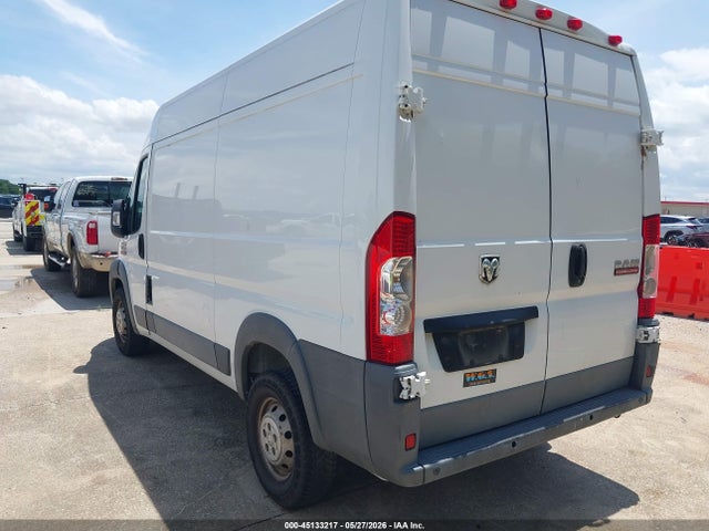 45133217 :رقم المزاد ، 3C6TRVBG1EE101712 vin ، 2014 Ram Promaster 1500 مزاد بيع