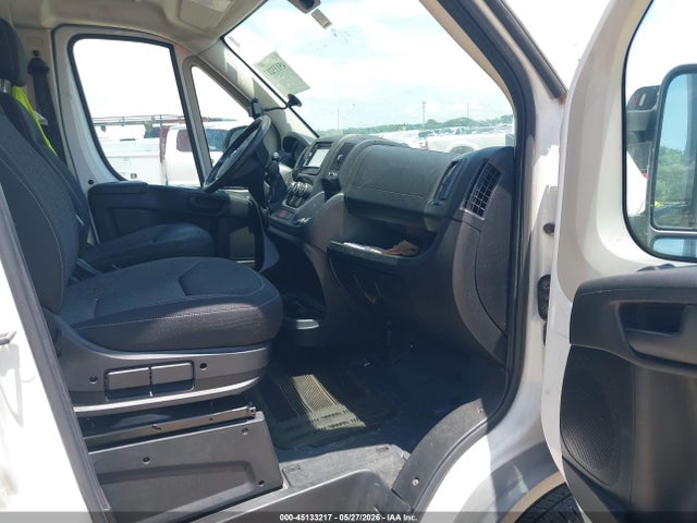 45133217 :رقم المزاد ، 3C6TRVBG1EE101712 vin ، 2014 Ram Promaster 1500 مزاد بيع