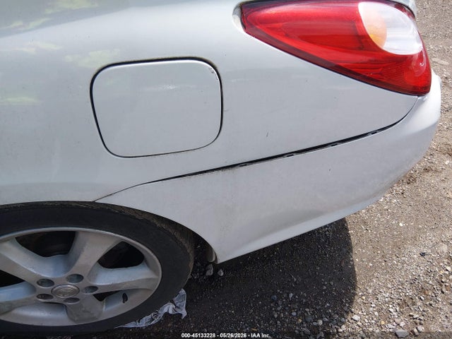 45133228 :رقم المزاد ، 4T1CA38P84U024859 vin ، 2004 Toyota Camry Solara Se V6 مزاد بيع