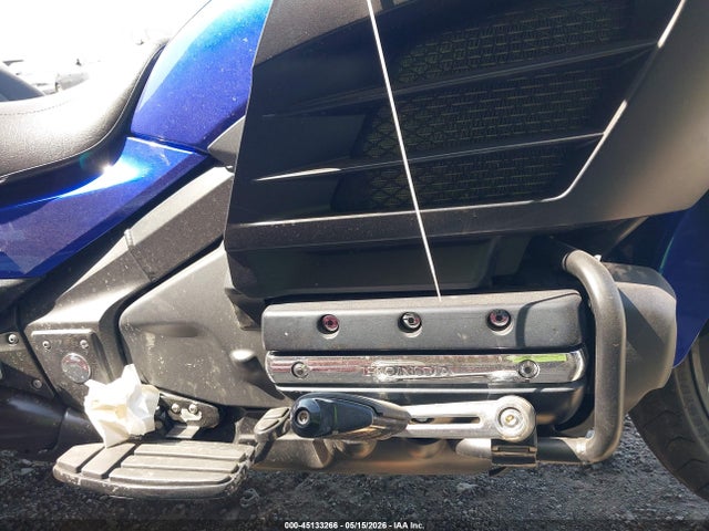 2015 Honda Gl1800 B მანქანა იყიდება აუქციონზე, vin: JH2SC6843FK200708, აუქციონის ნომერი: 45133266