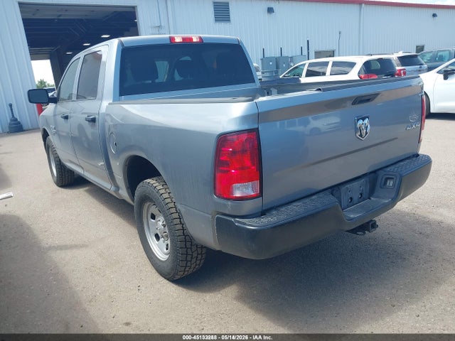 2021 Ram 1500 Classic Tradesman  4x4 5'7 Box მანქანა იყიდება აუქციონზე, vin: 3C6RR7KG2MG664034, აუქციონის ნომერი: 45133288