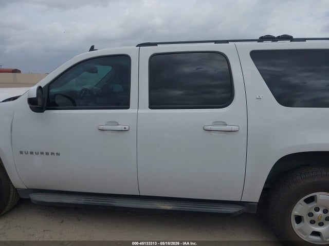 1GNSCJE02ER133108 Chevrolet Suburban 1500 Lt