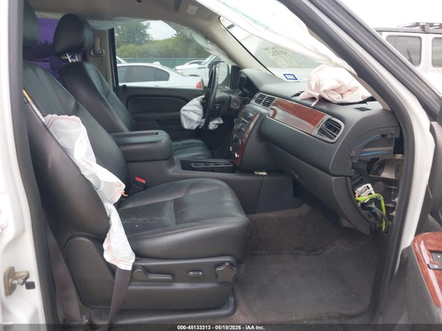 1GNSCJE02ER133108 Chevrolet Suburban 1500 Lt