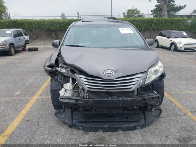 Aukcja sprzedaży 2016 Toyota Sienna Xle Premium 8 Passenger, vin: 5TDYK3DC2GS741132, numer aukcji: 45133362