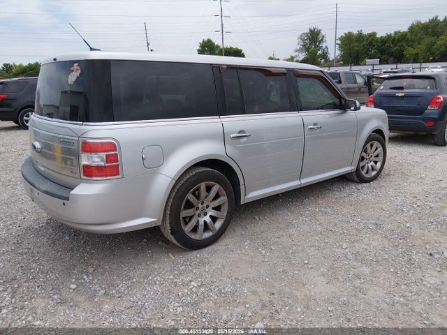 Продаж на аукціоні авто 2010 Ford Flex Limited, vin: 2FMHK6DC6ABA70845, номер лоту: 45133429