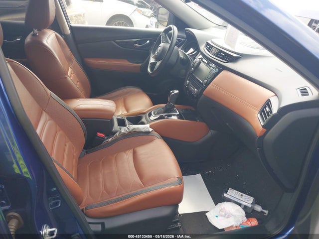 JN8AT2MT1JW485148 Nissan Rogue Sl