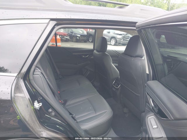 45133484 :رقم المزاد ، 4S4BTGND8N3283723 vin ، 2022 Subaru Outback Limited Xt مزاد بيع