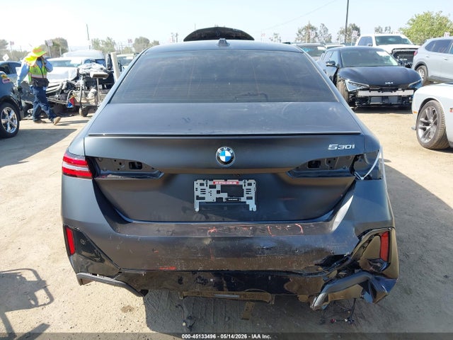 WBA43FJ09SCU39383 BMW 530I