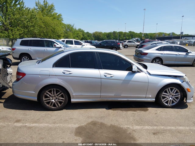 45133497 :رقم المزاد ، WDDGF81X78F166781 vin ، 2008 Mercedes-benz C 300 Luxury 4matic/sport 4matic مزاد بيع