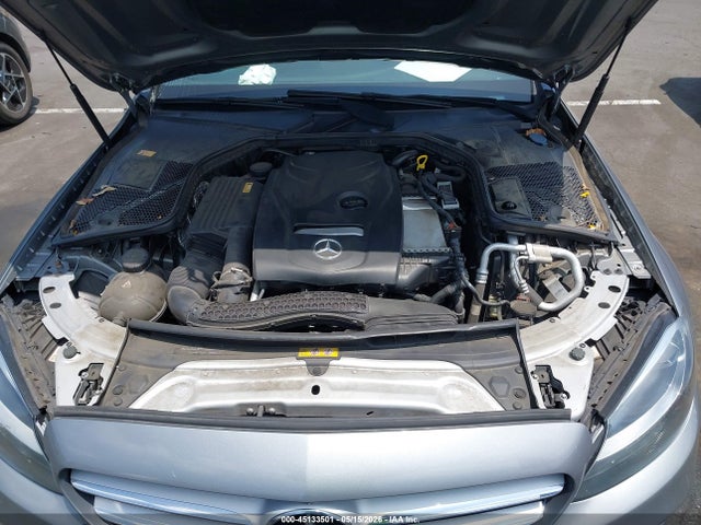 55SWF4JB3GU163039 Mercedes-Benz C 300 Sport