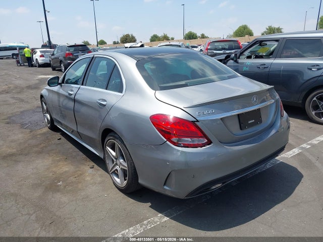 55SWF4JB3GU163039 Mercedes-Benz C 300 Sport