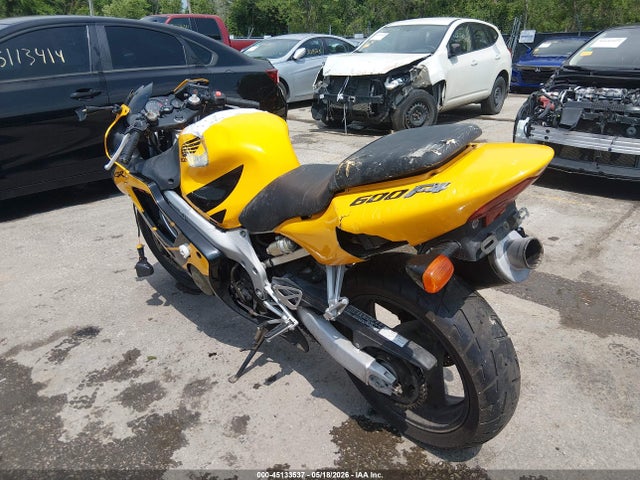 2000 Honda Cbr600 F4 მანქანა იყიდება აუქციონზე, vin: JH2PC3500YM101650, აუქციონის ნომერი: 45133537