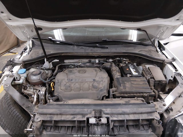 Продажа на аукционе авто 2022 Volkswagen Tiguan 2.0t Sel R-line, vin: 3VV4B7AX1NM050475, номер лота: 45133544