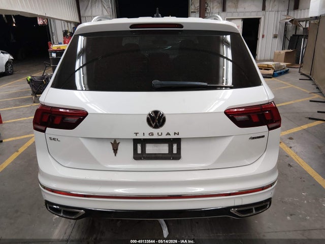 Продажа на аукционе авто 2022 Volkswagen Tiguan 2.0t Sel R-line, vin: 3VV4B7AX1NM050475, номер лота: 45133544