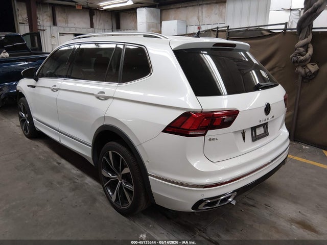 Продажа на аукционе авто 2022 Volkswagen Tiguan 2.0t Sel R-line, vin: 3VV4B7AX1NM050475, номер лота: 45133544