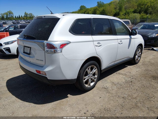 2014 Mitsubishi Outlander Se მანქანა იყიდება აუქციონზე, vin: JA4AZ3A31EZ005497, აუქციონის ნომერი: 45133559