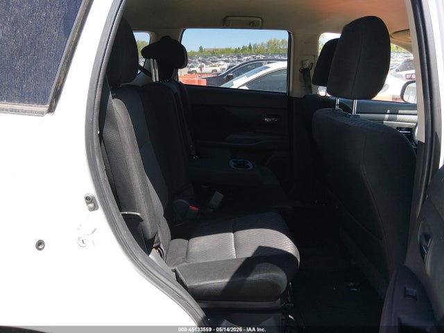 2014 Mitsubishi Outlander Se მანქანა იყიდება აუქციონზე, vin: JA4AZ3A31EZ005497, აუქციონის ნომერი: 45133559