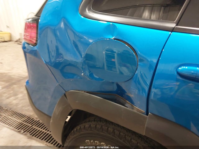 45133573 :رقم المزاد ، 1C4PJMBX8LD628768 vin ، 2020 Jeep Cherokee Trailhawk 4x4 مزاد بيع