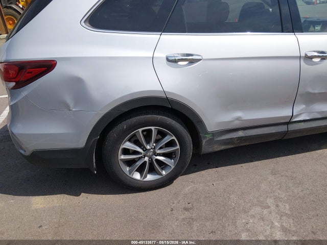 Продажа на аукционе авто 2017 Hyundai Santa Fe Se, vin: KM8SM4HF7HU200581, номер лота: 45133577
