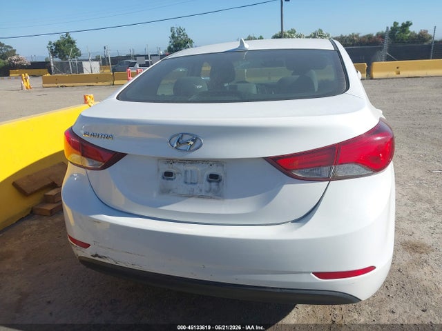 Продажа на аукционе авто 2014 Hyundai Elantra Se, vin: 5NPDH4AE0EH477520, номер лота: 45133619