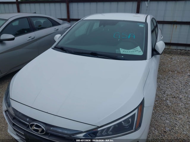 Продажа на аукционе авто 2020 Hyundai Elantra Se, vin: 5NPD74LF3LH611216, номер лота: 45133636