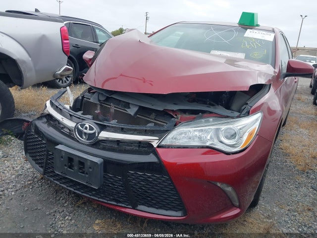 45133659 :رقم المزاد ، 4T1BF1FK7FU905175 vin ، 2015 Toyota Camry Xse مزاد بيع