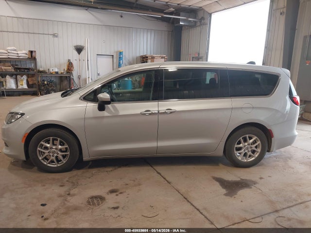 Chrysler Voyager Lx 2022 2C4RC1CG7NR141528 Image 14
