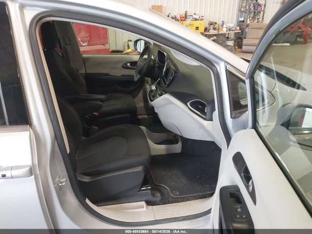 Chrysler Voyager Lx 2022 2C4RC1CG7NR141528 Image 5