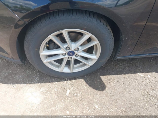 Ford FOCUS SE 2017 1FADP3F25HL269232 Image 12
