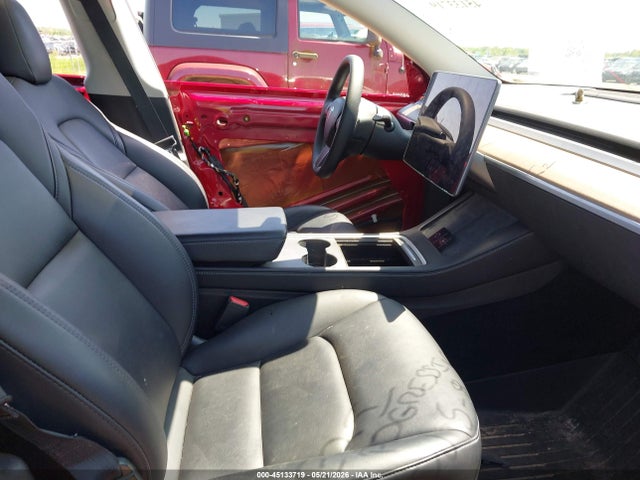 45133719 :رقم المزاد ، 7SAYGDEE6NF442626 vin ، 2022 Tesla Model Y Long Range Dual Motor All-wheel Drive مزاد بيع