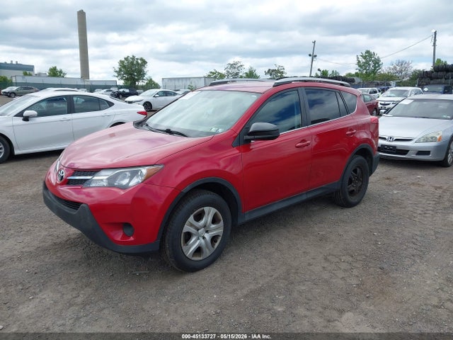 Toyota RAV4 LE 2014 2T3BFREVXEW220913 Image 2