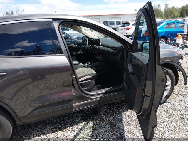 Продажа на аукционе авто 2020 Ford Escape Se, vin: 1FMCU9G63LUB94404, номер лота: 45133741