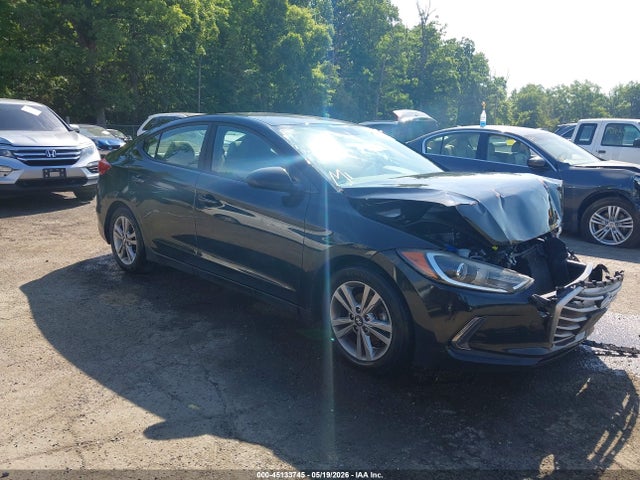 45133745 :رقم المزاد ، KMHD84LF2HU103177 vin ، 2017 Hyundai Elantra Se مزاد بيع