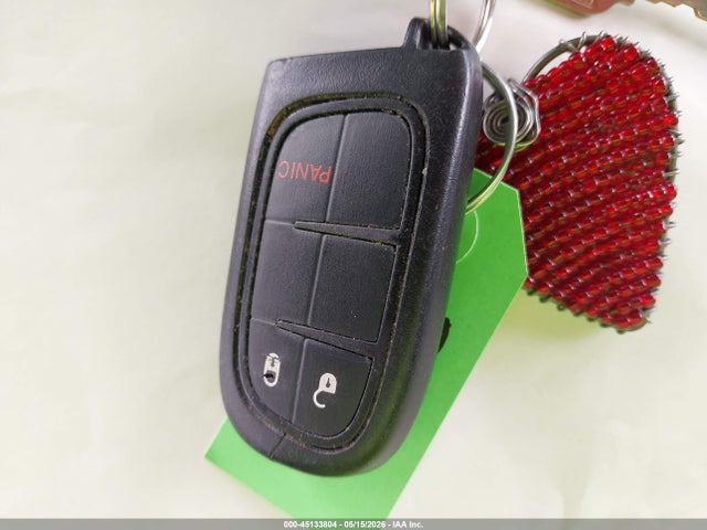 2019 Jeep Cherokee Latitude Plus Fwd მანქანა იყიდება აუქციონზე, vin: 1C4PJLLB8KD220038, აუქციონის ნომერი: 45133804