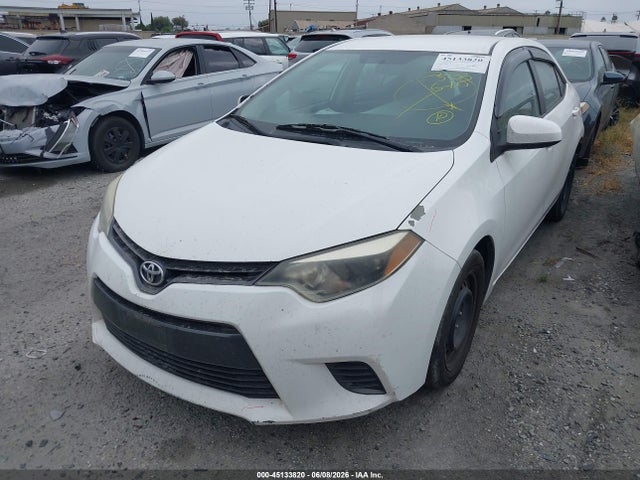 Продажа на аукционе авто 2015 Toyota Corolla Le, vin: 5YFBURHE1FP318094, номер лота: 45133820