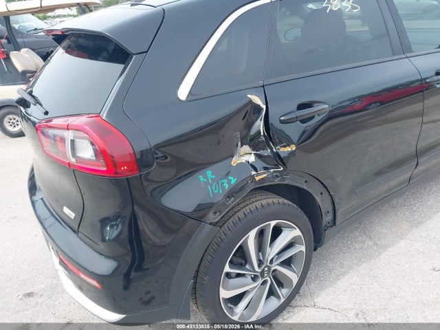 KNDCE3LC4H5088524 KIA Niro Touring