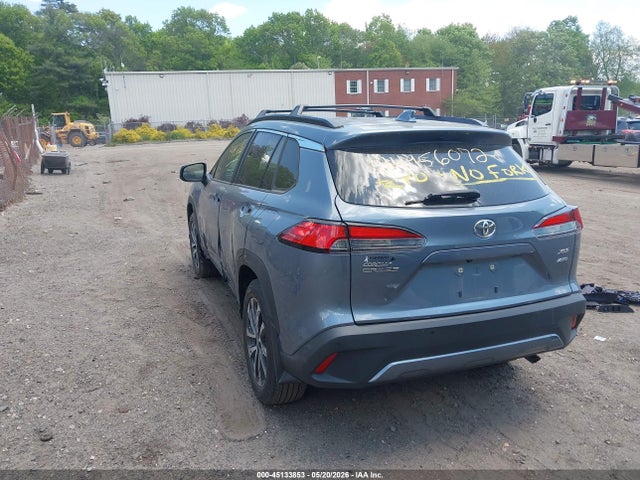 Продаж на аукціоні авто 2022 Toyota Corolla Cross Xle, vin: 7MUDAABG4NV033186, номер лоту: 45133853