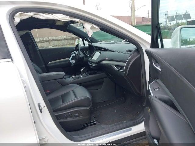 Продажа на аукционе авто 2021 Cadillac Xt4 Awd Premium Luxury, vin: 1GYFZDR45MF011392, номер лота: 45133861