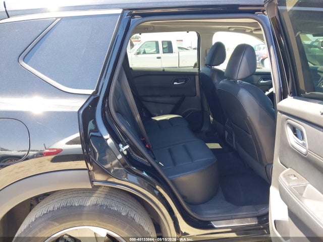 45133864 :رقم المزاد ، 5N1BT3BA0RC710532 vin ، 2024 Nissan Rogue Sv Fwd مزاد بيع