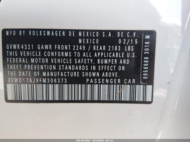 45133897 :رقم المزاد ، 3VWD17AJ9FM306373 vin ، 2015 Volkswagen Jetta 1.8t Se مزاد بيع