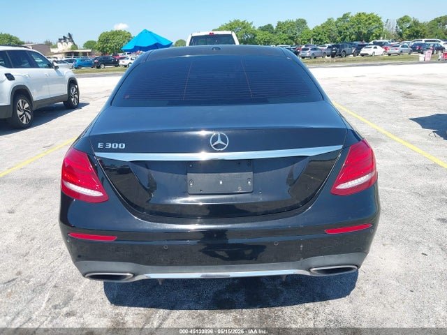 Продаж на аукціоні авто 2017 Mercedes-benz E 300, vin: WDDZF4JB6HA161171, номер лоту: 45133896