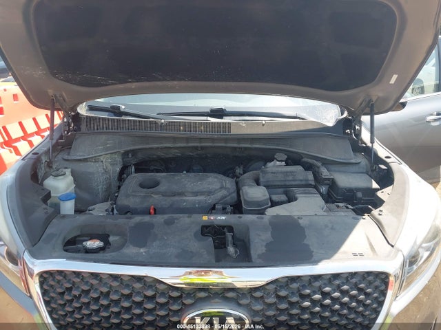 45133898 :رقم المزاد ، 5XYPG4A3XJG430348 vin ، 2018 Kia Sorento 2.4l L مزاد بيع