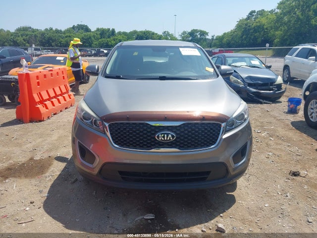 45133898 :رقم المزاد ، 5XYPG4A3XJG430348 vin ، 2018 Kia Sorento 2.4l L مزاد بيع
