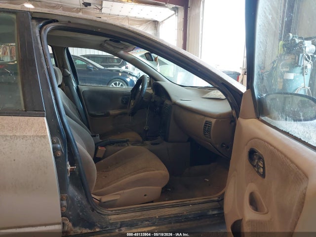 2001 Saturn Sl2 მანქანა იყიდება აუქციონზე, vin: 1G8ZK52751Z232867, აუქციონის ნომერი: 45133904