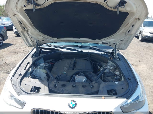 2016 Bmw 535i Gran Turismo Xdrive მანქანა იყიდება აუქციონზე, vin: WBA5M4C50GD186826, აუქციონის ნომერი: 45133967